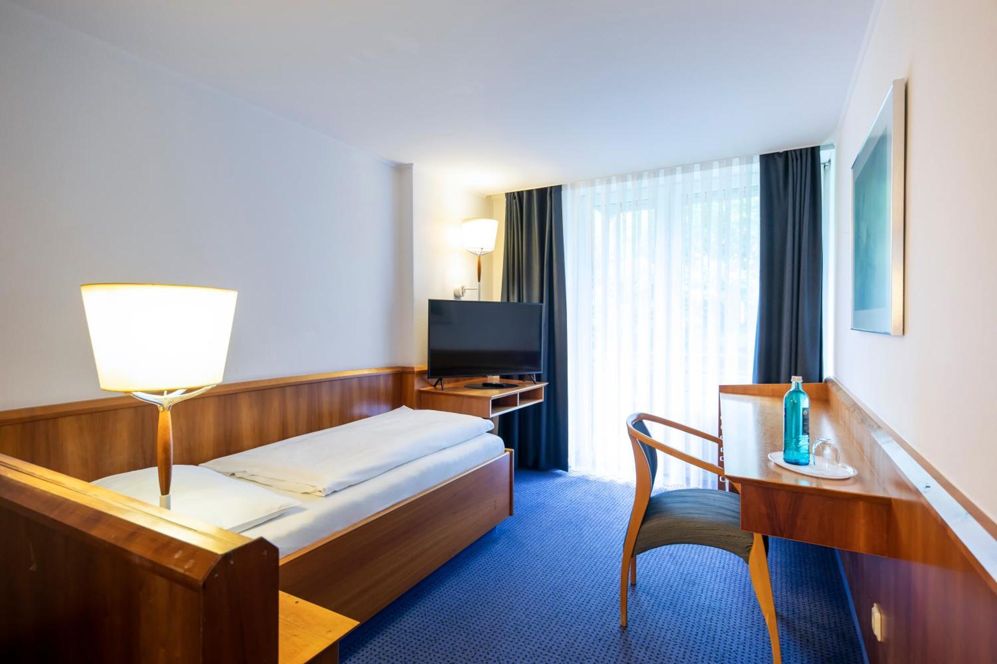 Roomingtons Karoli 발트키르헨 외부 사진